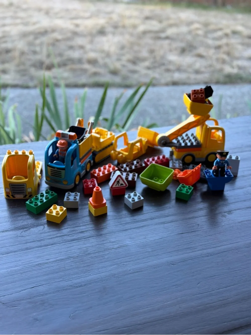 Lego Duplo a few sets and a lot of extras